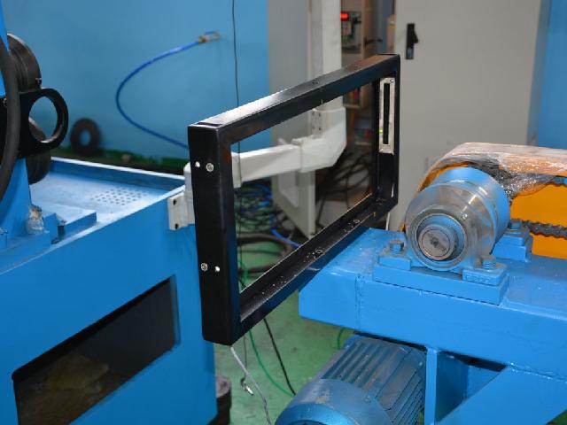 WXC40S Bar Peeling machine